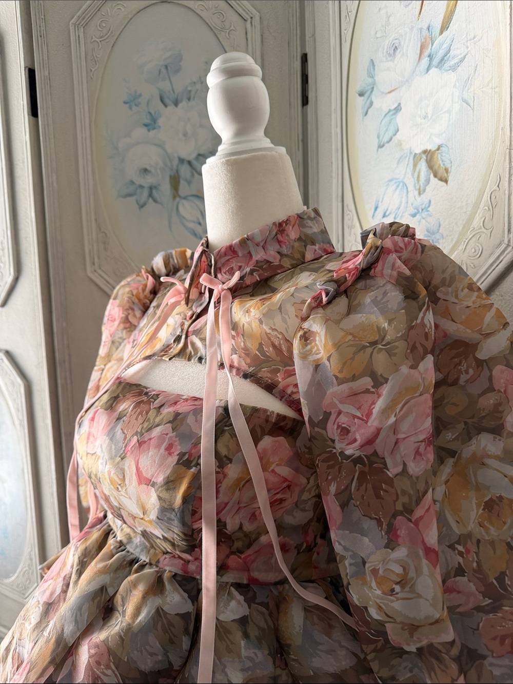 Selkie Jardin De Fleurs 2 piece Shrug Puff Mini Dress - Picture 3 of 7